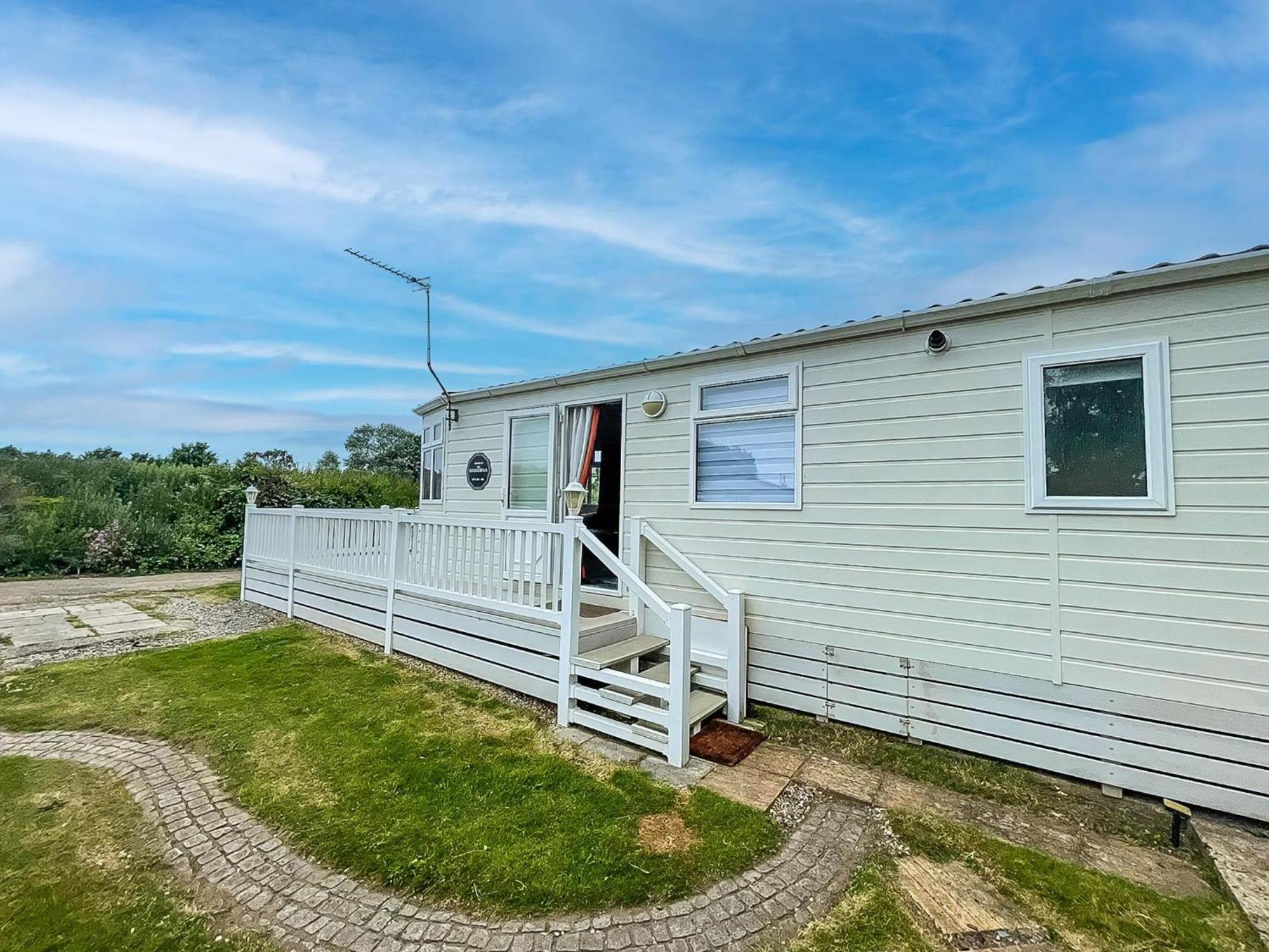 Great Dog Friendly Caravan To Hire With Field Views In Norfolk Ref 10132B Belton with Browston Eksteriør billede