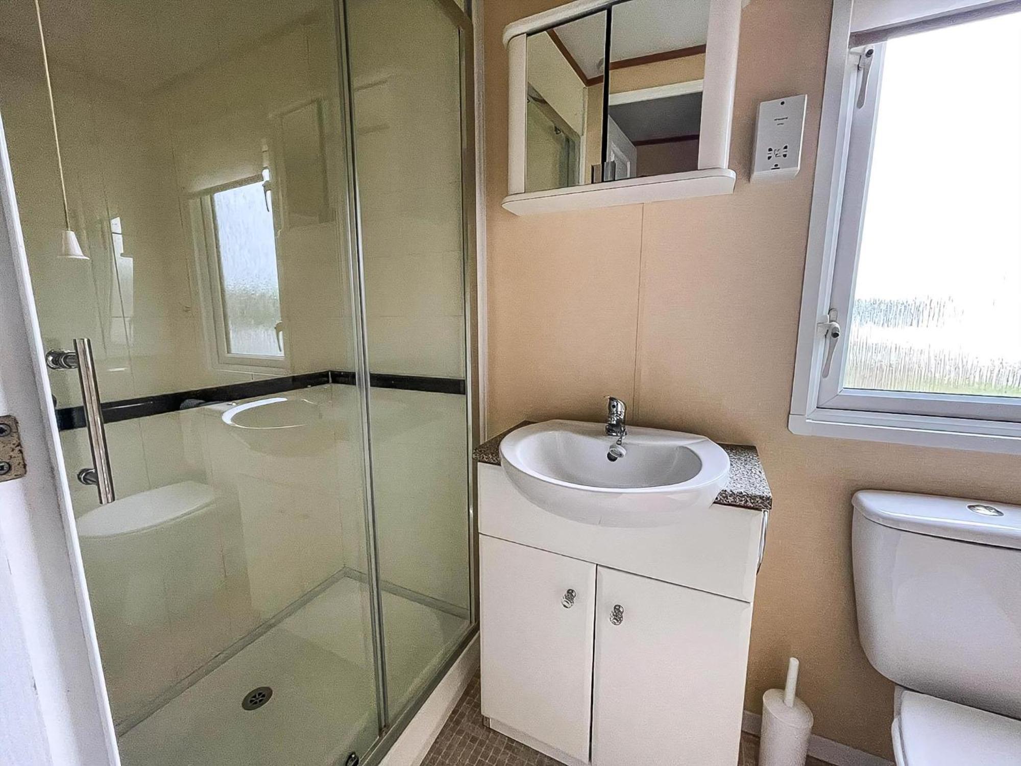 Great Dog Friendly Caravan To Hire With Field Views In Norfolk Ref 10132B Belton with Browston Eksteriør billede